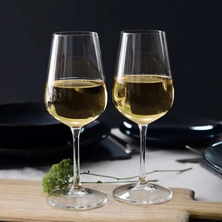 Wine Glass Rental in Jamaica
